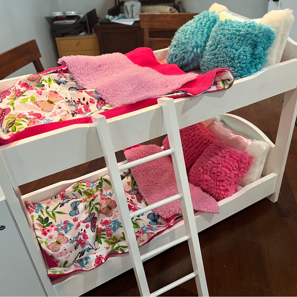 American Girl Bunk Beds - Barely used.